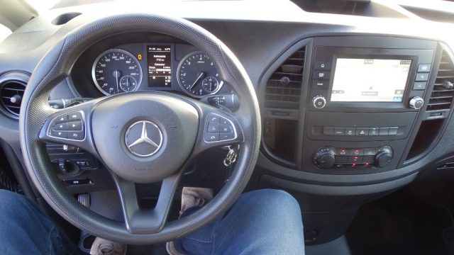 MERCEDES-BENZ Vito usata, con Servosterzo