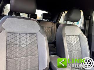 VOLKSWAGEN T-Roc usata, con Autoradio digitale