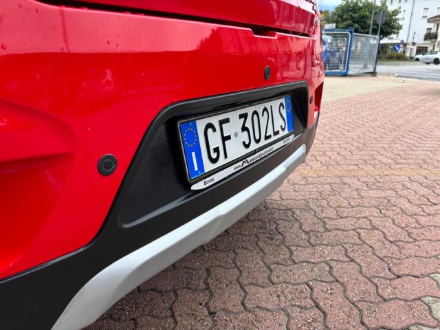 MAHINDRA KUV100 usata, con Antifurto