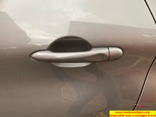 RENAULT Captur usata 44