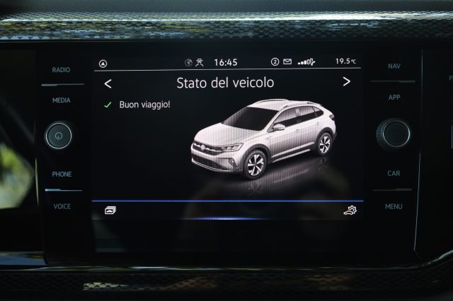 VOLKSWAGEN Taigo usata, con Fari direzionali