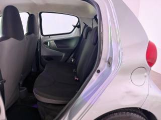TOYOTA Aygo usata 13