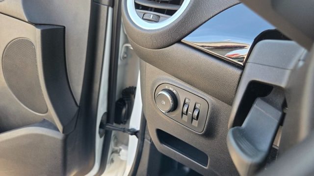 OPEL Adam usata, con Vivavoce