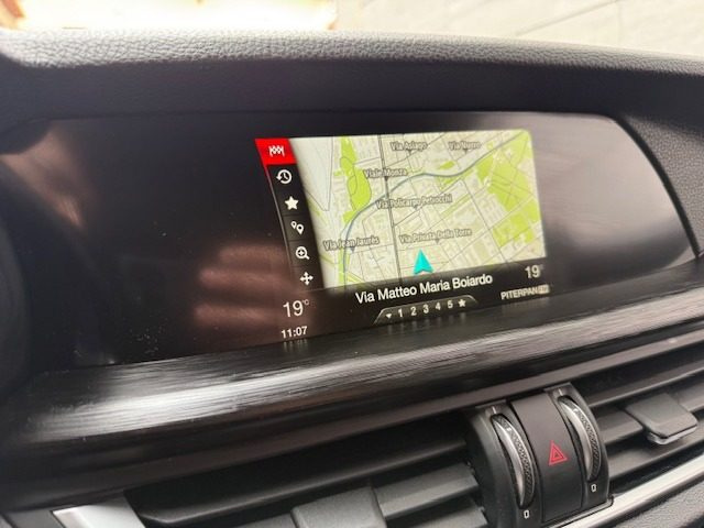 ALFA ROMEO Stelvio usata, con Sistema di navigazione