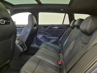 VOLKSWAGEN Passat usata, con Leve al volante