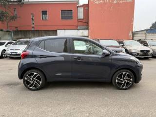 HYUNDAI i10 usata, con Autoradio