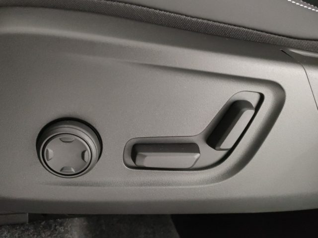 VOLVO XC40 usata, con Sistema di navigazione
