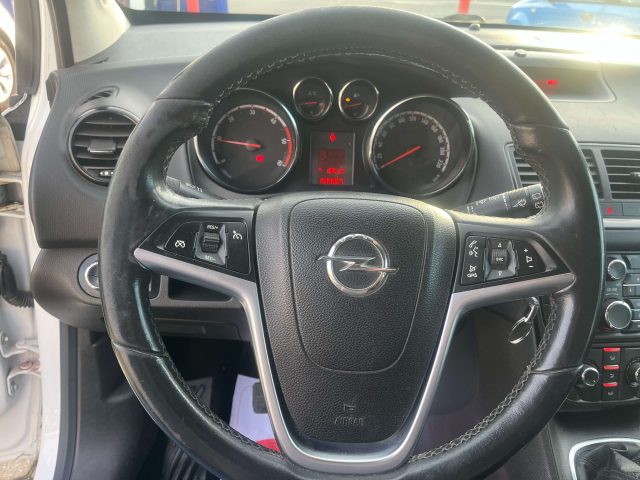 OPEL Meriva usata, con Fendinebbia