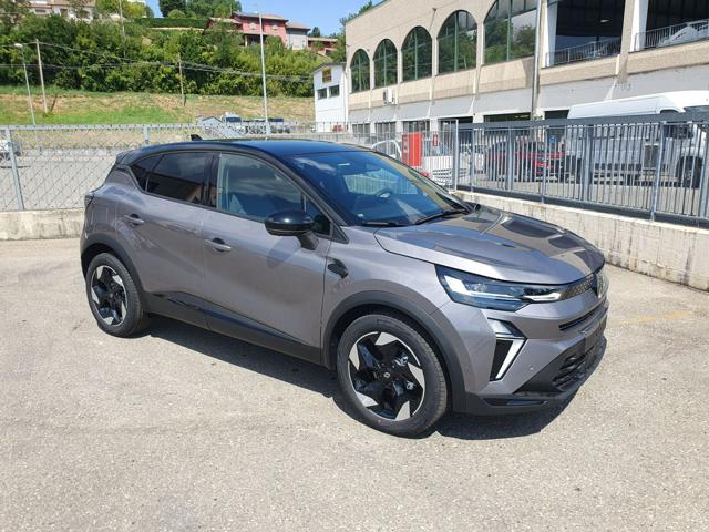 RENAULT Captur usata, con Autoradio