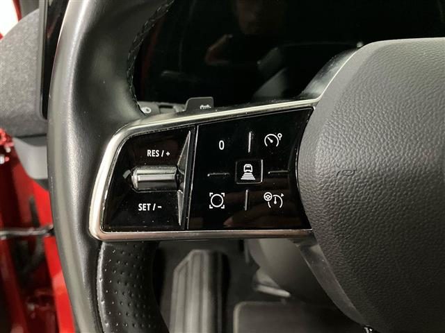 RENAULT Megane usata, con Volante multifunzione