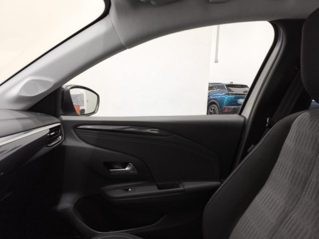 OPEL Corsa usata, con Specchietti laterali elettrici