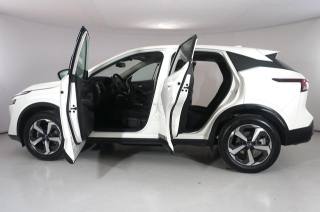 NISSAN Qashqai usata, con Luci diurne LED