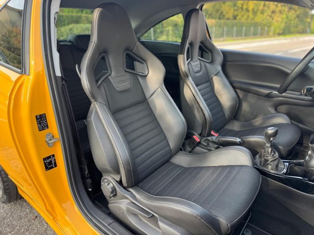 OPEL Corsa usata, con ESP