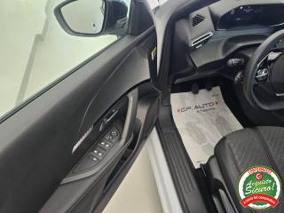 PEUGEOT 2008 usata, con Touch screen