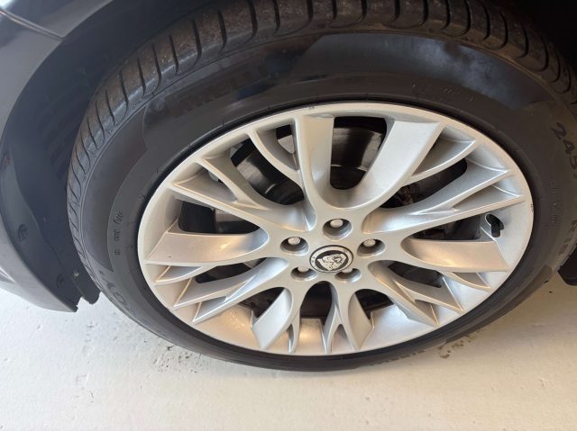 JAGUAR XF usata, con Fendinebbia