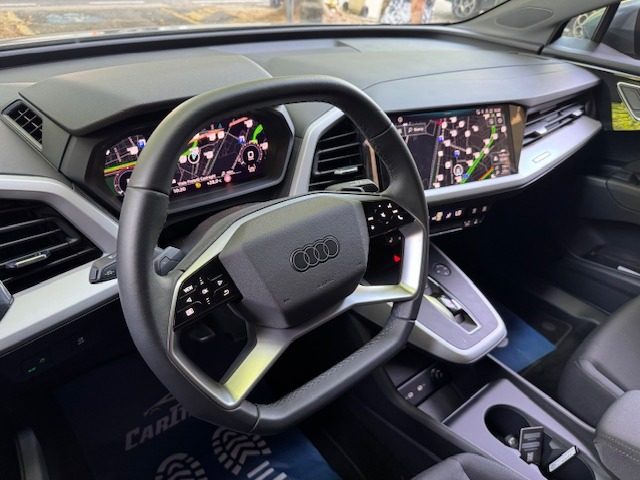 AUDI Q4 e-tron usata, con Boardcomputer