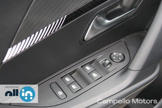 PEUGEOT 2008 usata 15