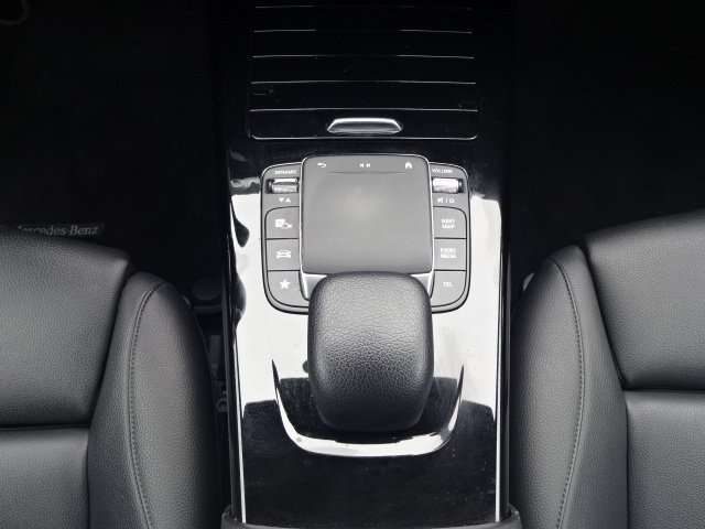 MERCEDES-BENZ A 220 usata, con ESP