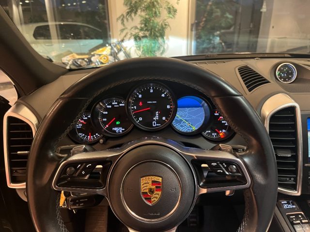 PORSCHE Cayenne usata, con Antifurto