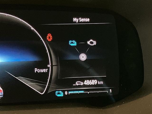 RENAULT Captur usata, con Bracciolo