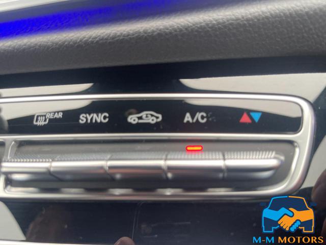 MERCEDES-BENZ E 220 usata, con Vivavoce
