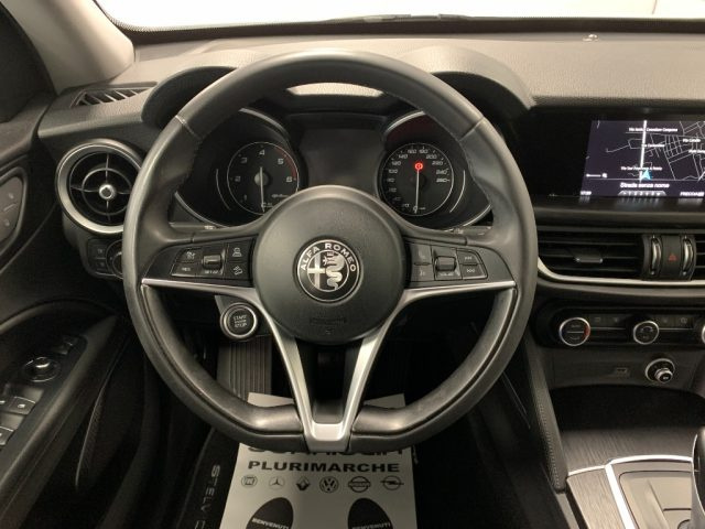 ALFA ROMEO Stelvio usata, con Chiusura centralizzata