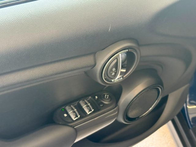 MINI One usata, con Bluetooth