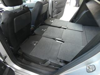 PEUGEOT 5008 usata, con Isofix
