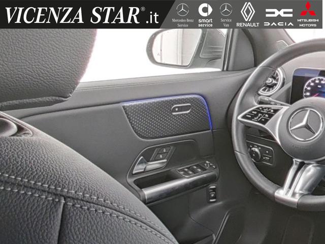 MERCEDES-BENZ GLA 180 usata, con Chiusura centralizzata