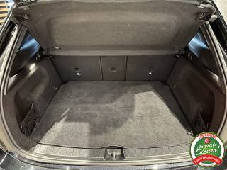 MERCEDES-BENZ GLA 200 usata, con ESP