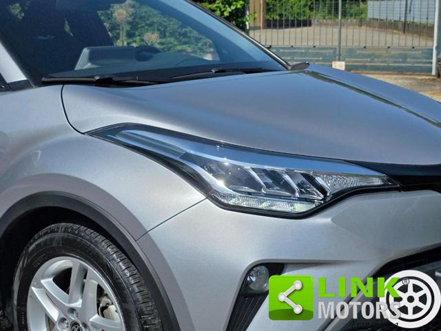 TOYOTA C-HR usata, con Fari full-led