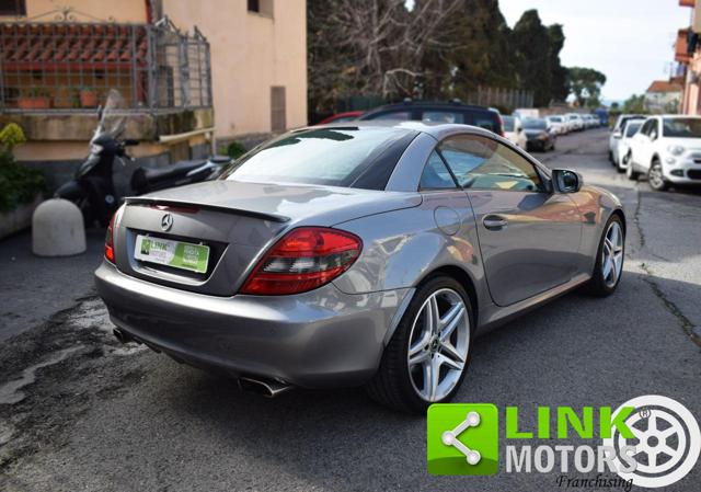 MERCEDES-BENZ SLK 200 usata, con Cerchi in lega