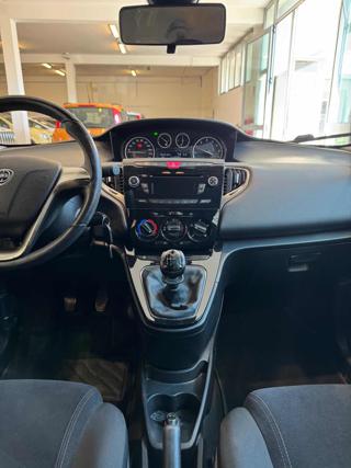 LANCIA Ypsilon usata, con Servosterzo
