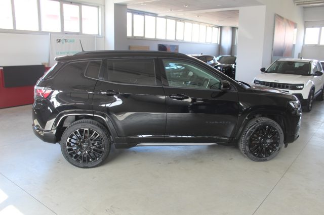 JEEP Compass usata, con Autoradio