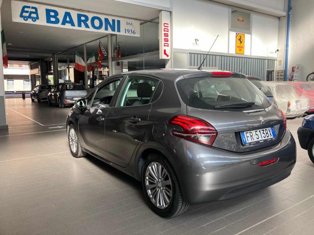 PEUGEOT 208 usata, con Airbag laterali
