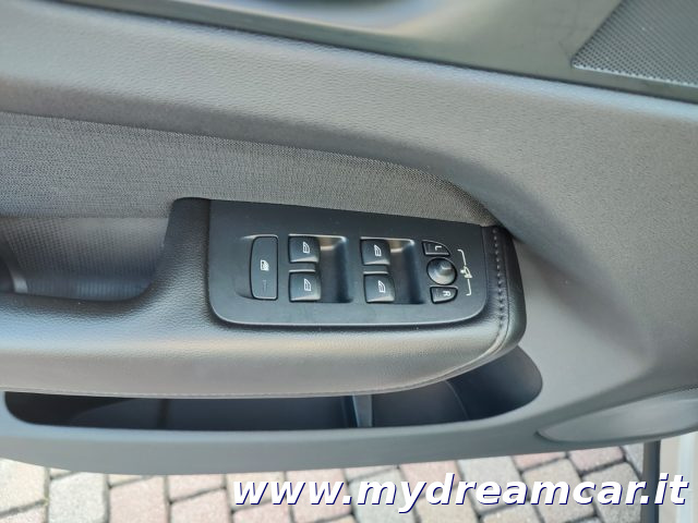VOLVO XC60 usata 32