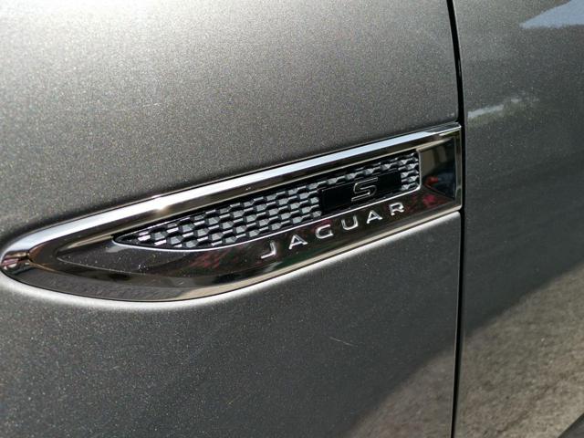 JAGUAR E-Pace usata, con Vetri oscurati