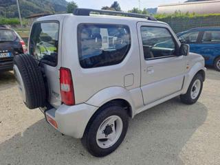 SUZUKI Jimny usata, con Servosterzo