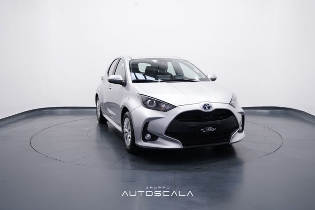 TOYOTA Yaris usata, con Cruise Control