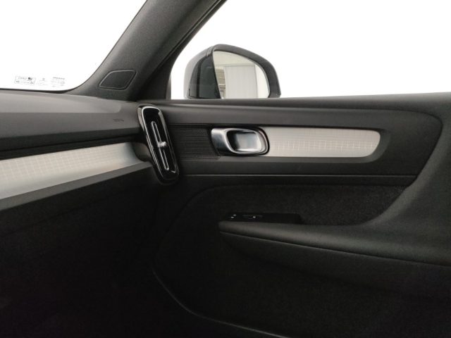 VOLVO XC40 usata, con Sedile posteriore sdoppiato
