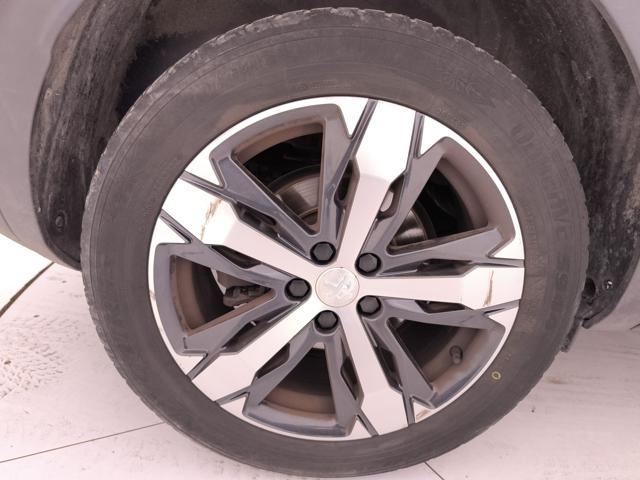 PEUGEOT 3008 usata, con Autoradio digitale