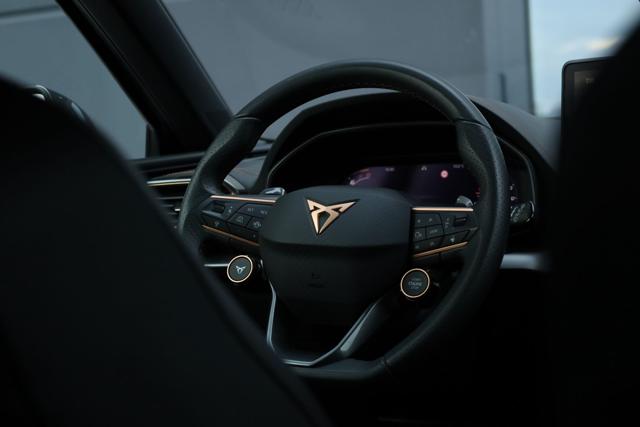 SEAT Leon usata, con Autoradio