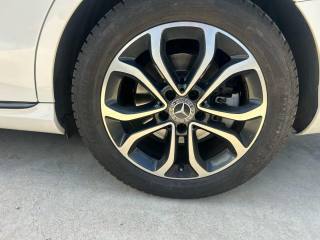 MERCEDES-BENZ C 200 usata, con Sedili riscaldati