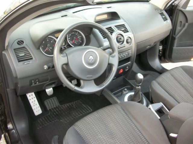 RENAULT Megane usata, con Fendinebbia