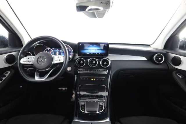 MERCEDES-BENZ GLC 220 usata 4