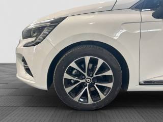 RENAULT Clio usata 12