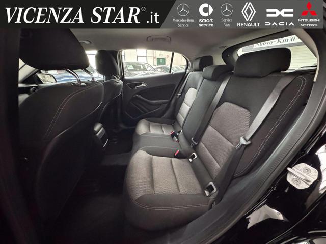 MERCEDES-BENZ GLA 180 usata, con Chiusura centralizzata