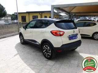 RENAULT Captur usata, con Alzacristalli elettrici