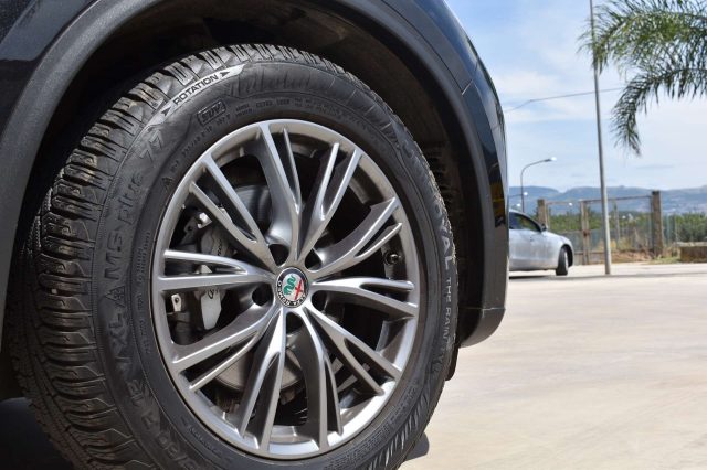 ALFA ROMEO Stelvio usata, con Airbag Passeggero