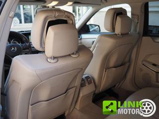 MERCEDES-BENZ E 220 usata 37